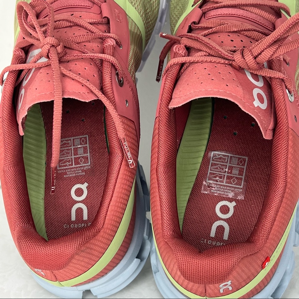 On Running Women’s Cloudflow V2 Running Shoes Gua… - image 6